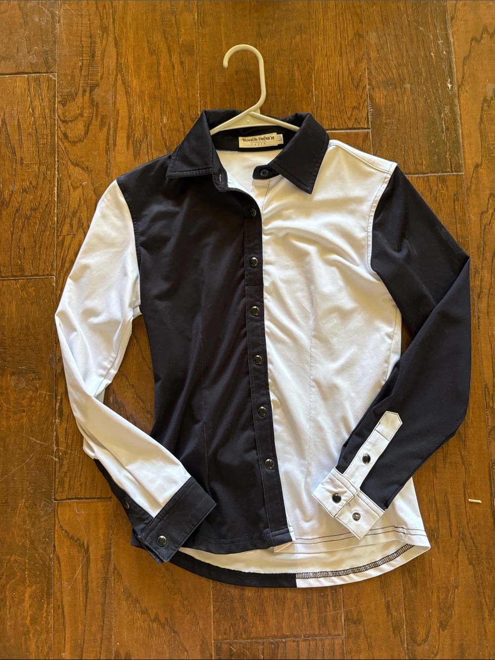 Girls Two-Tone Black & White Button-Up Shirt